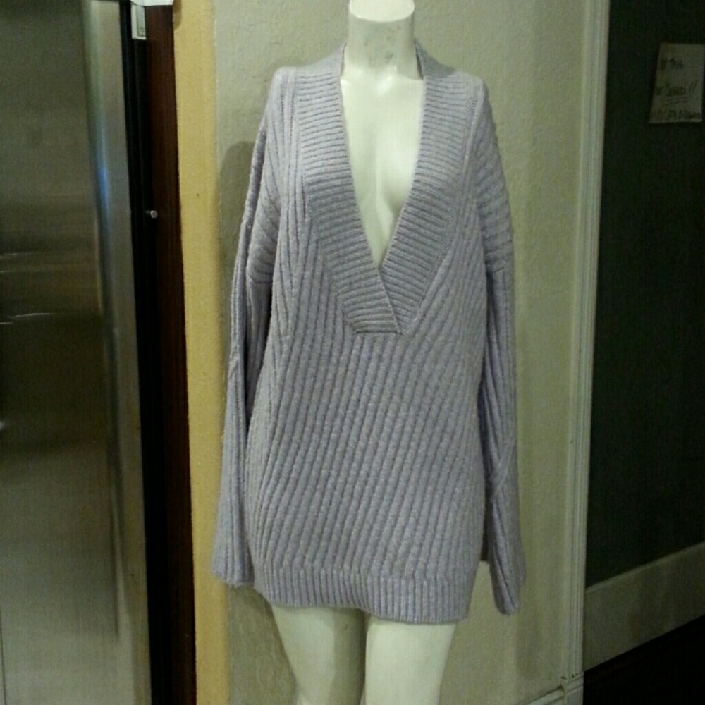 Treasure Bond v neck sweater